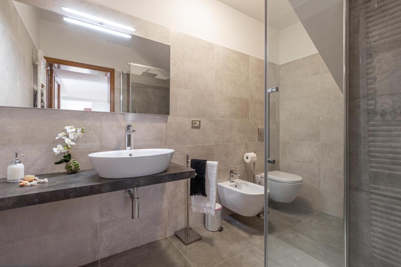 Spacious With Garden & Air Conditioning - La Grande Finestra Holiday home