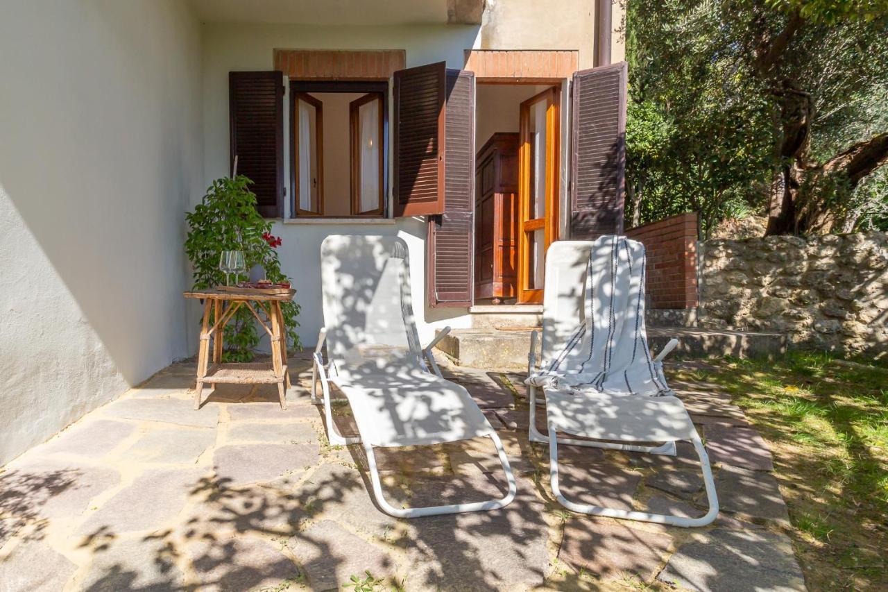 Hébergement de vacances Spacious With Garden & Air Conditioning - La Grande Finestra